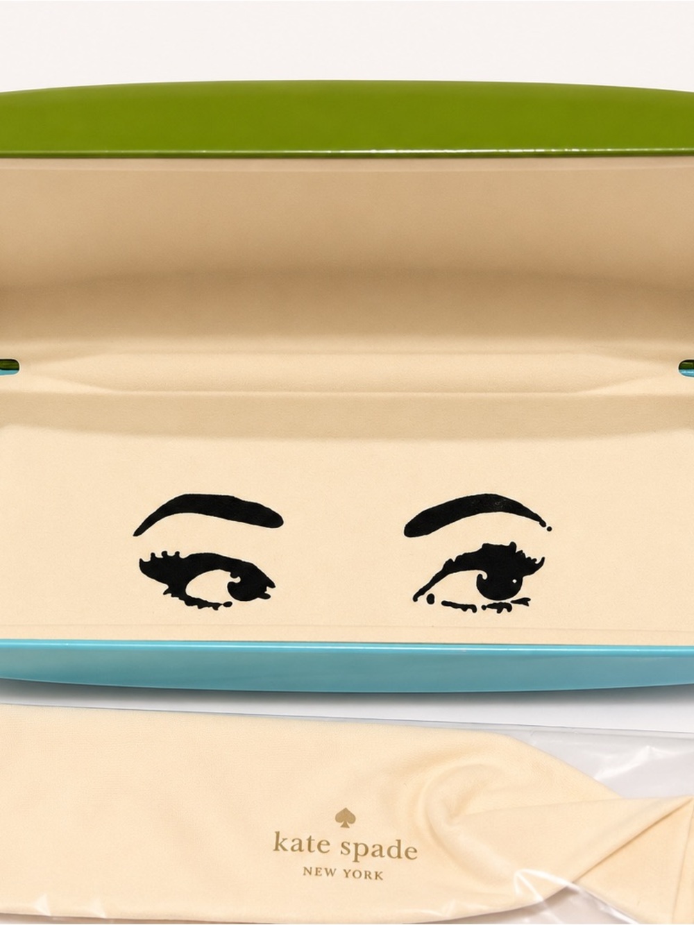 Kate Spade New York Sunglasses + Case & Cleaning Cloth - Picture 5 of 5
